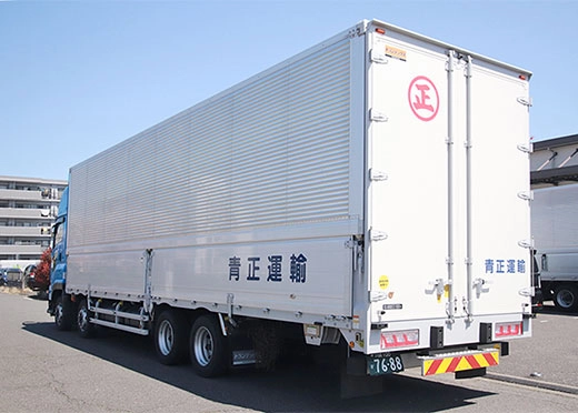車両画像04